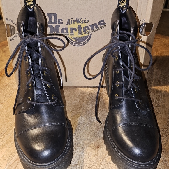 Dr. Martens Heeled Ankle Boots - Picture 5 of 6